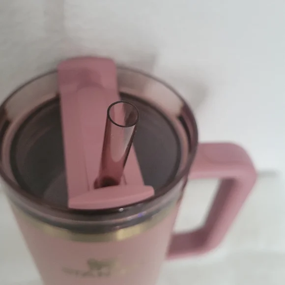 Stanley Rose Tumbler with Handle and Straw - Picture 4 of 5